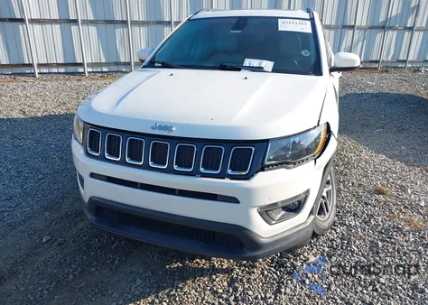 2019 Jeep Compass Sun And Wheel Fwd из США, поврежденный, VIN 3C4NJCBB3KT636677